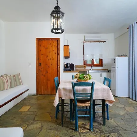 Giola Sirines Astris