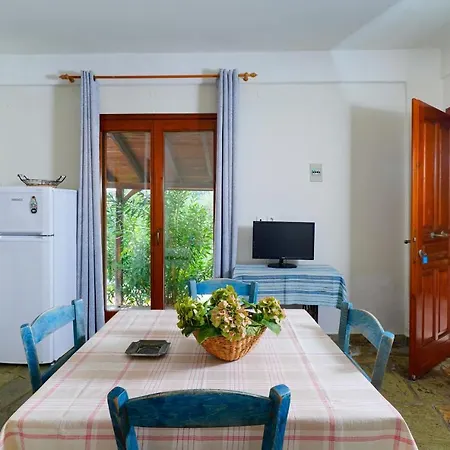 Apartamento Giola Sirines