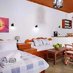 Giola Sirines Apartment