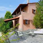 Giola Sirines Apartment Astris